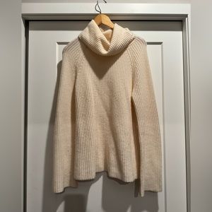 Cashmere sweater
